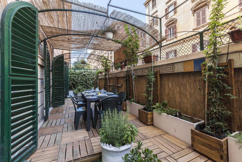 The Sweet Terrace, Rome